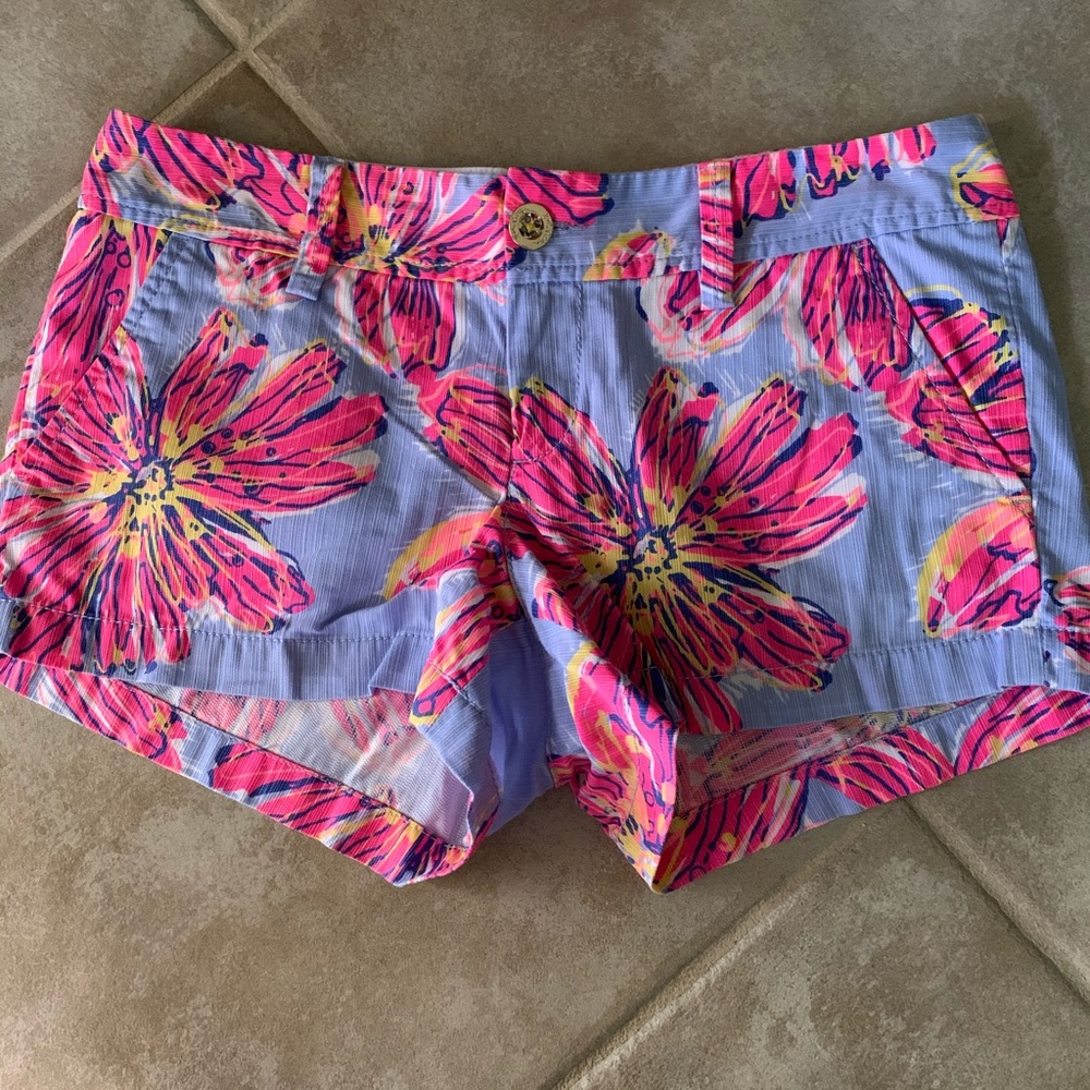 Lilly Pulitzer Party Girl Walsh shorts